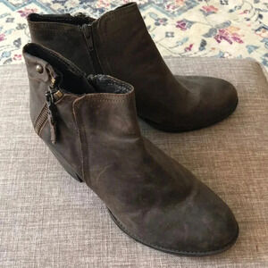 Boots by Shoe ‘n More. Size 42